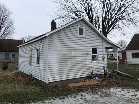 417 E 10th St, Georgetown, IL 61846 photo 2