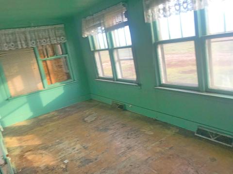 97 N 14th Rd, Lostant, IL 61334 photo 5