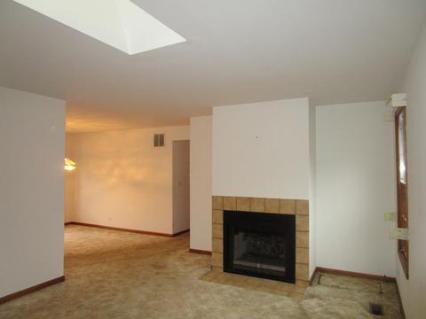 1036 Devonshire Ave, Naperville, IL 60540 photo 9