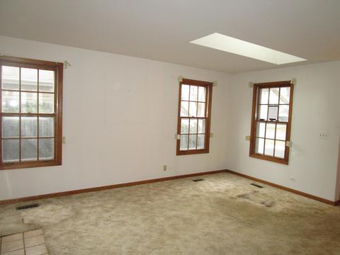 1036 Devonshire Ave, Naperville, IL 60540 photo 8