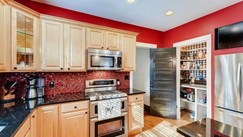 429 S West St, Wheaton, IL 60187 photo 11