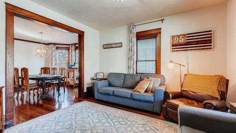 429 S West St, Wheaton, IL 60187 photo 6