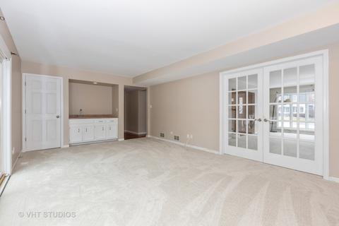 301 Chatelaine Ct, Willowbrook, IL 60527 photo 8