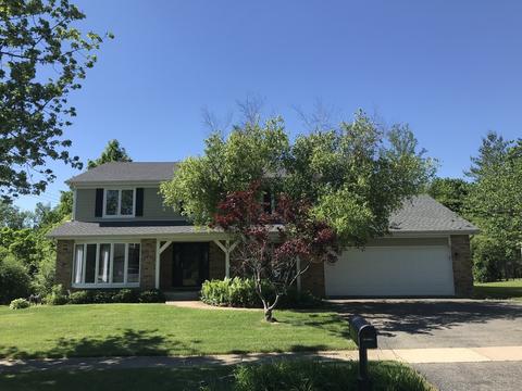 301 Chatelaine Ct, Willowbrook, IL 60527 photo 1
