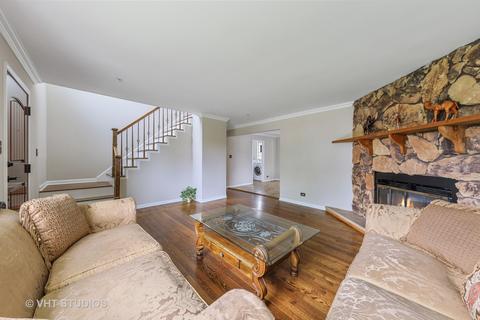 7055 Stanford Dr, Bridgeview, IL 60455 photo 4