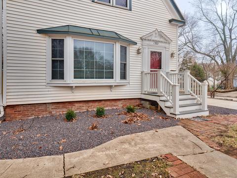 1501 E Taylor St, Bloomington, IL 61701 photo 2