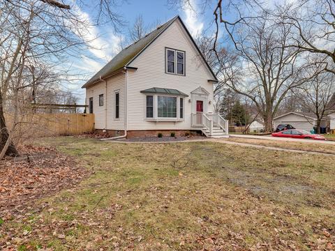 1501 E Taylor St, Bloomington, IL 61701 photo 3