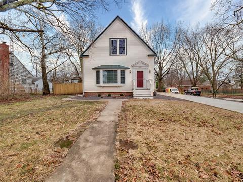 1501 E Taylor St, Bloomington, IL 61701 photo 1