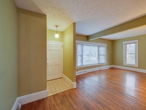 1501 E Taylor St, Bloomington, IL 61701 photo 5