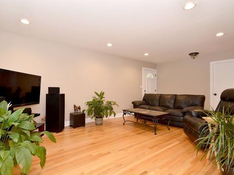 2651 Rusty Dr, Des Plaines, IL 60018 photo 6