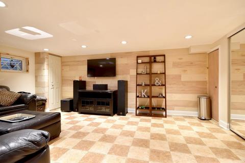 2651 Rusty Dr, Des Plaines, IL 60018 photo 25