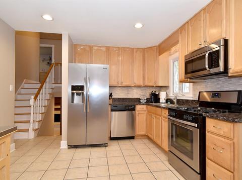 2651 Rusty Dr, Des Plaines, IL 60018 photo 8