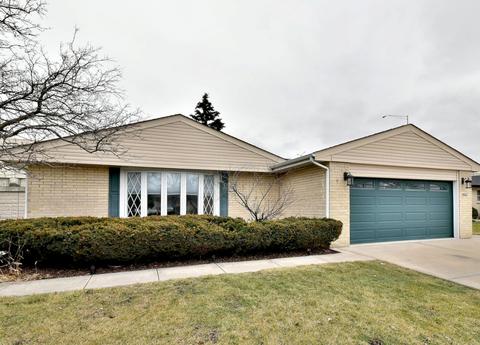 2651 Rusty Dr, Des Plaines, IL 60018 photo 2