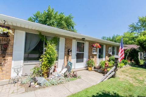 1174 Highbury Dr, Elgin, IL 60120 photo 3