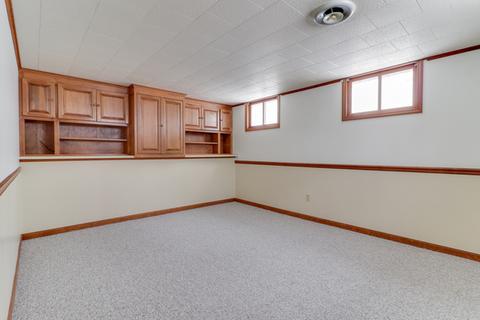1215 S Linden St, Normal, IL 61761 photo 26