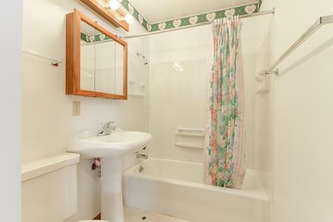 1215 S Linden St, Normal, IL 61761 photo 17
