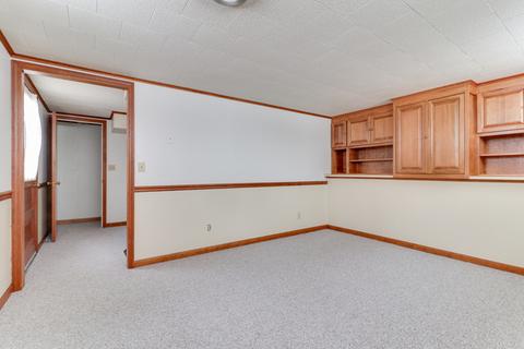 1215 S Linden St, Normal, IL 61761 photo 27