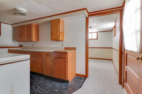 1215 S Linden St, Normal, IL 61761 photo 24