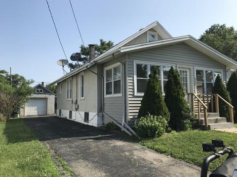 948 4th Ave, Aurora, IL 60505 photo 1
