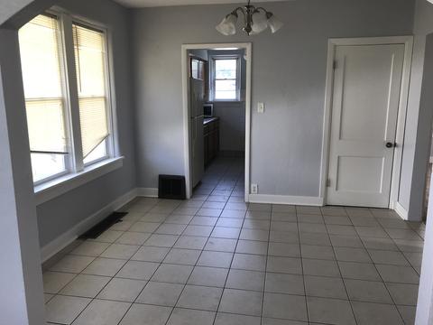 948 4th Ave, Aurora, IL 60505 photo 4