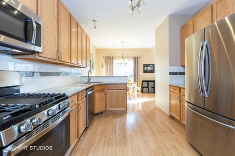 17575 Gilbert Dr, Lockport, IL 60441 photo 5