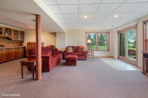 1502 A Menge Rd, Marengo, IL 60152 photo 13
