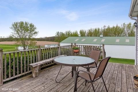 1502 A Menge Rd, Marengo, IL 60152 photo 17