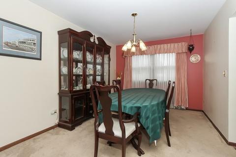 1610 Sheffield Dr, Elgin, IL 60123 photo 8
