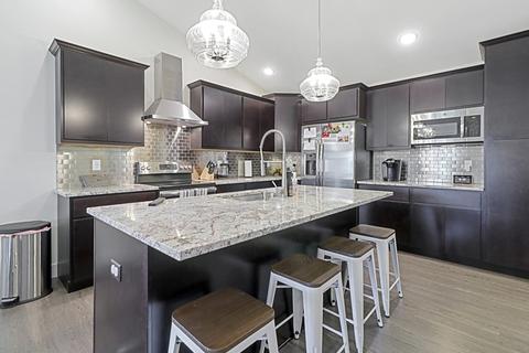 307 Corey Ln, Champaign, IL 61822 photo 8