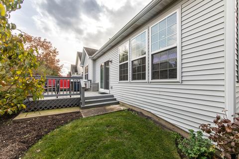 1883 Steffen Dr, Hoffman Estates, IL 60192 photo 23