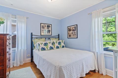 831 N Summit St, Wheaton, IL 60187 photo 11