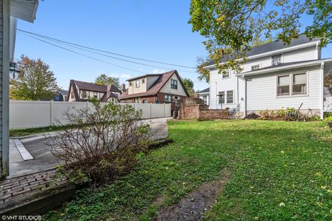 831 N Summit St, Wheaton, IL 60187 photo 19