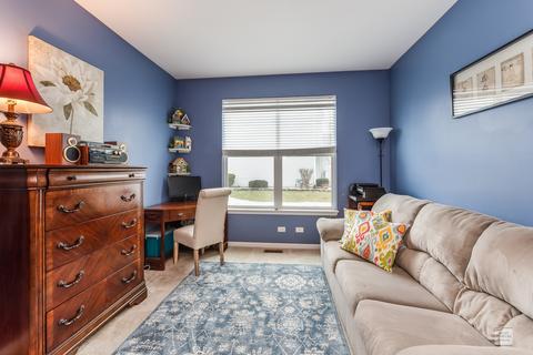404 Hackney Ln, Oswego, IL 60543 photo 17