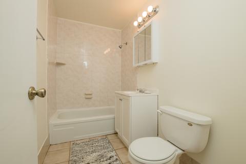 2312 Algonquin Rd #10, Rolling Meadows, IL 60008 photo 17