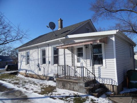 402 W 8th St, Lockport, IL 60441 photo 2