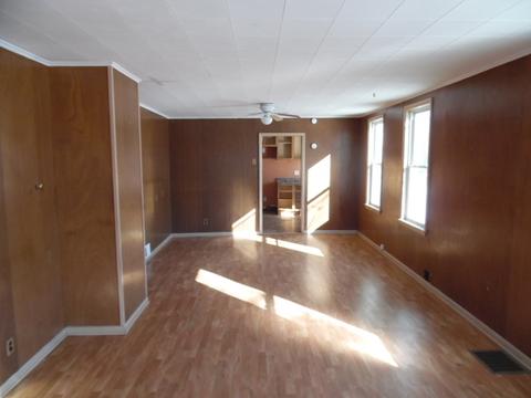 402 W 8th St, Lockport, IL 60441 photo 9