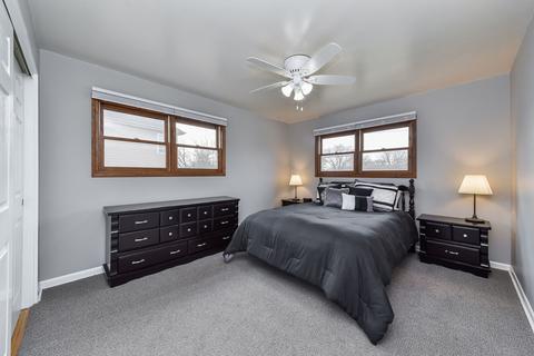 390 E Park Ave, Elmhurst, IL 60126 photo 8