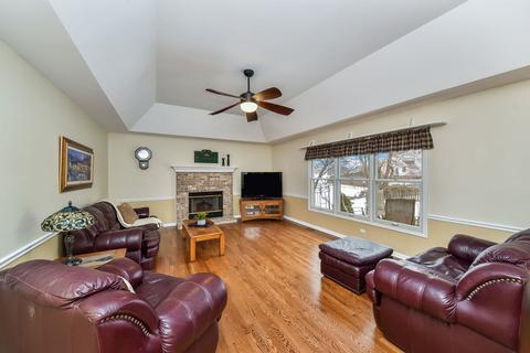 3720 Baybrook Dr, Aurora, IL 60504 photo 8