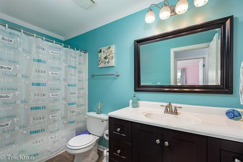 665 Darien Ct, Hoffman Estates, IL 60169 photo 18