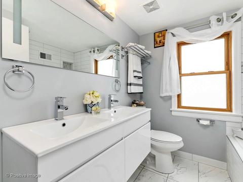 4064 N Meade Ave, Chicago, IL 60634 photo 20