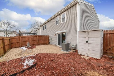 1285 Wandsworth Cir, Roselle, IL 60172 photo 20