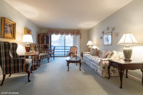 2020 Chestnut Ave #106, Glenview, IL 60025 photo 3