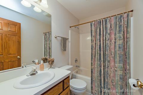 4855 Fesseneva Ln, Naperville, IL 60564 photo 16