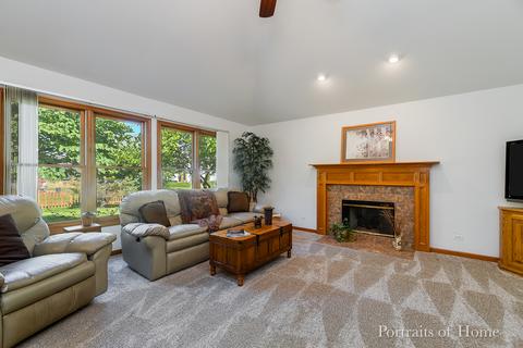 4855 Fesseneva Ln, Naperville, IL 60564 photo 8