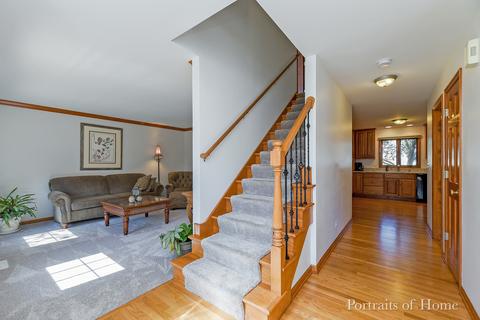 4855 Fesseneva Ln, Naperville, IL 60564 photo 2