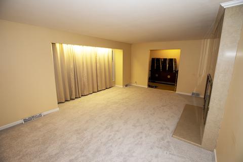 9 Graymoor Ln, Olympia Fields, IL 60461 photo 4