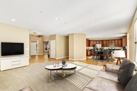 6087 Russell Dr, Hoffman Estates, IL 60192 photo 8