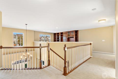 6087 Russell Dr, Hoffman Estates, IL 60192 photo 14