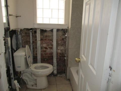 6835 S Champlain Ave, Chicago, IL 60637 photo 7