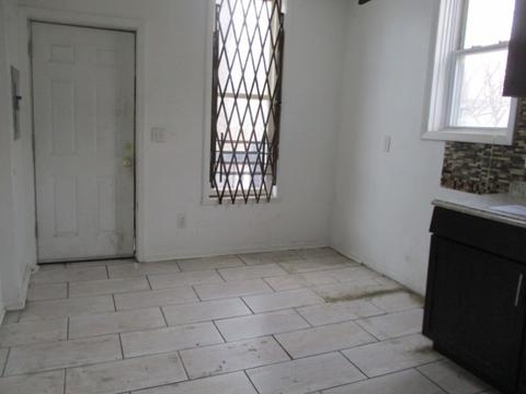 6835 S Champlain Ave, Chicago, IL 60637 photo 18